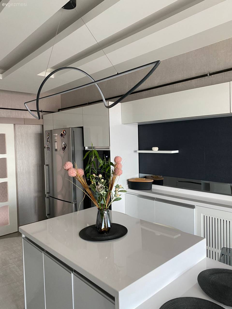 Bu Ankara Evinde Klasik Stil Modern Detaylarla Karıştırılmış!