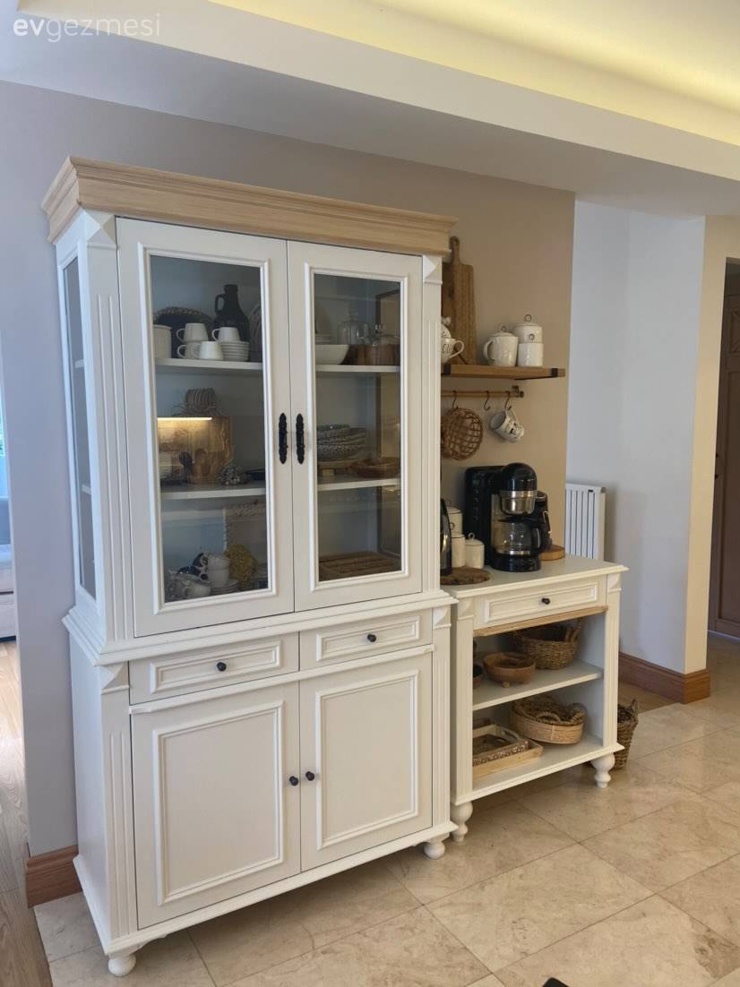 Ev Gezmesi: Bu Müstakil Evde Kış Bahçesi Evin Salonu Gibi