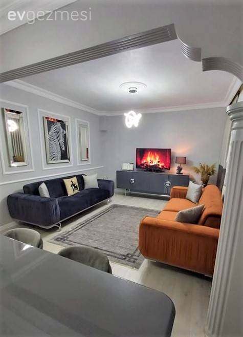 Bu Salon, Dar Alanın İstenildiğinde Nasıl Ferahladığının Kanıtı!