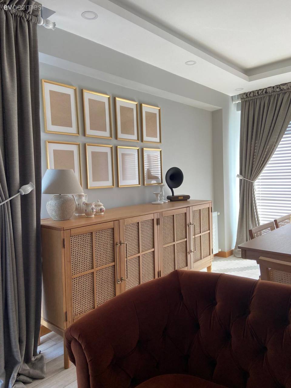 Rize'deki Bu Keyifli Evin Bir Yanı Deniz Diğer Yanı Dere!