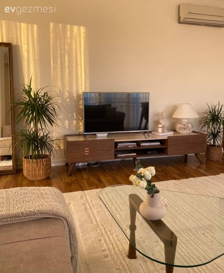 Bu Evin En Belirgin Özelliği Keyfine Düşkün Olması!