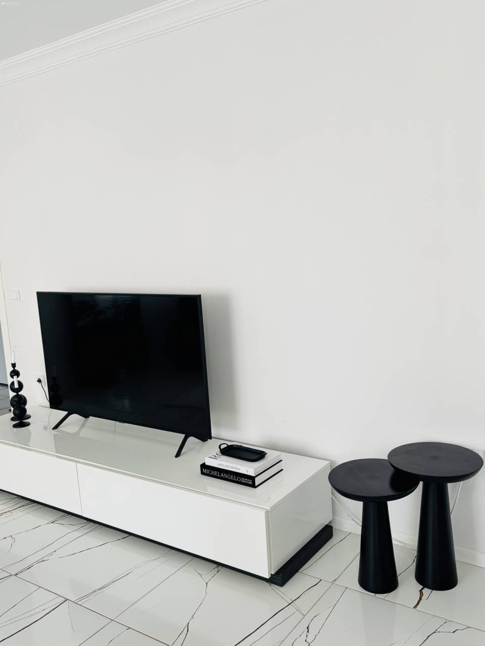 Renkler Kontrast Tarz Modern: Amasya'dan L- Tipi Bir Salon