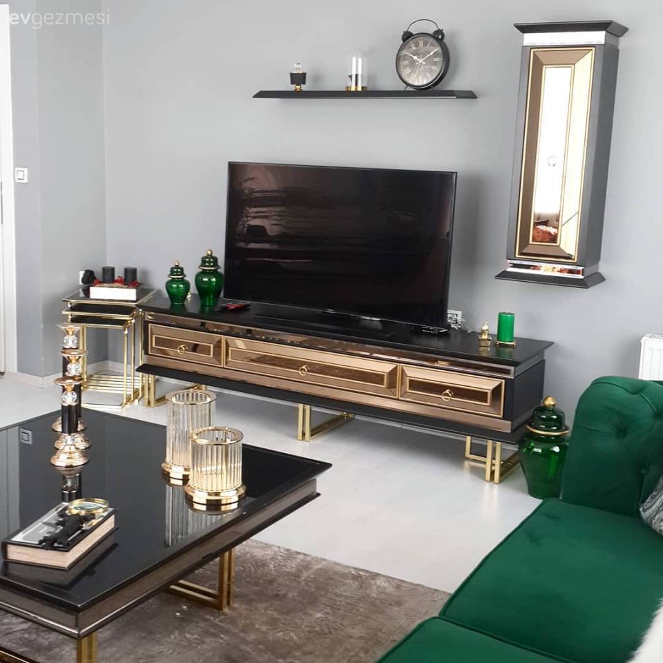 Her Ayrıntısıyla Art Deko Stile Sadık Bir Salon Dekoru