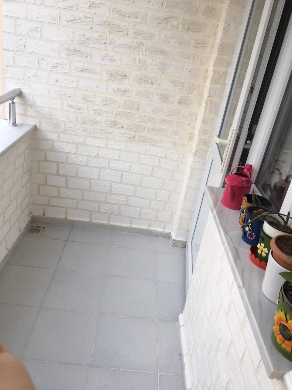 Bu Balkon Değişim İçin Çok Paraya İhtiyaç Olmadığının Kanıtı!