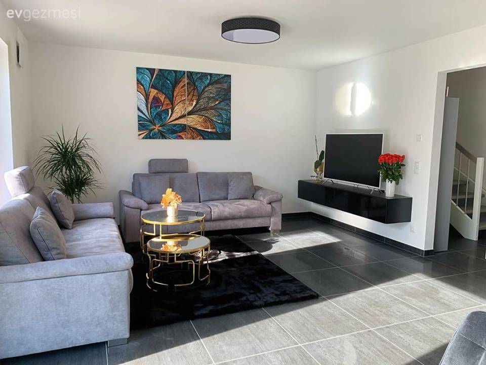 Siyahın Gizemli Dokunuşları Bu Modern Eve Çok Yakışmış!