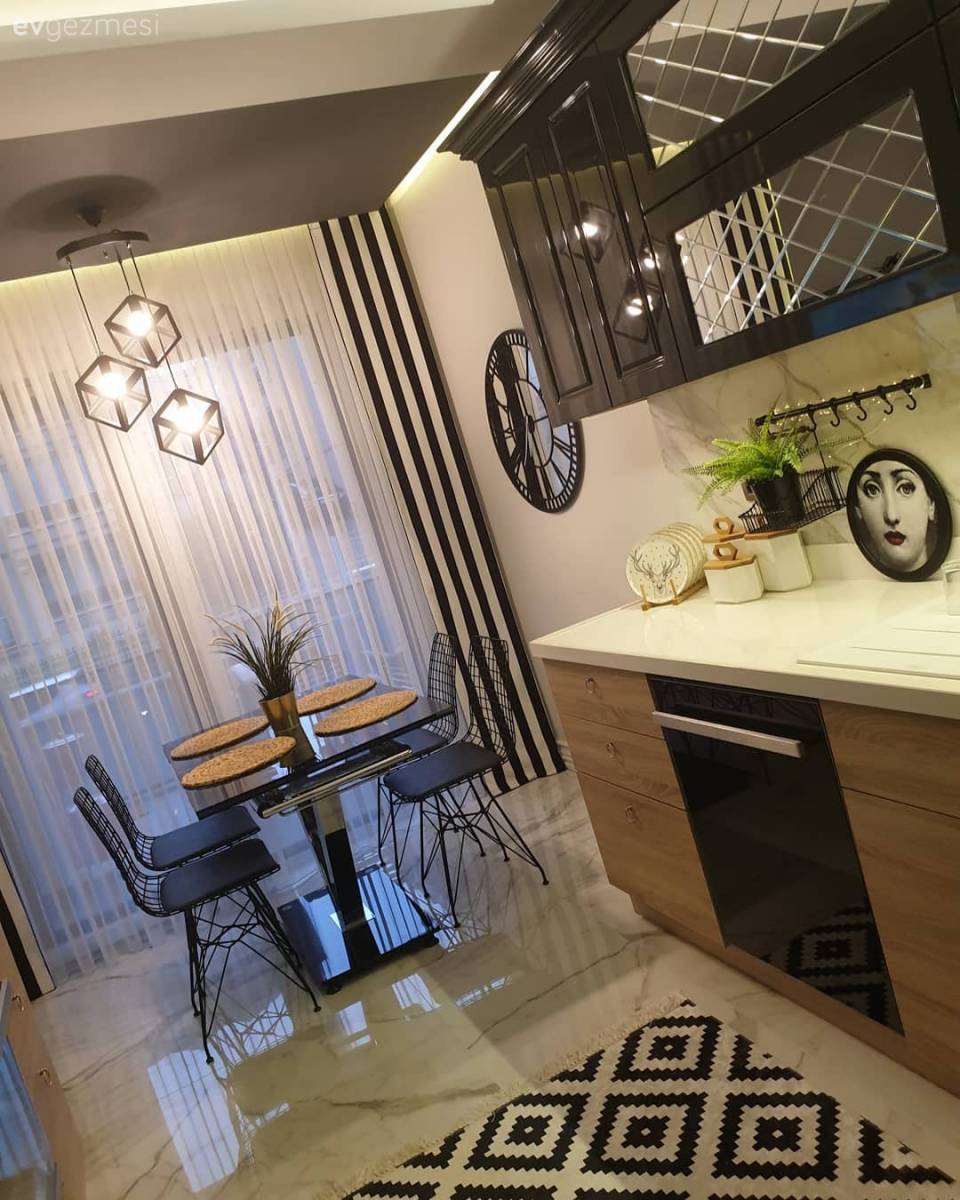 Bu Bursa Evinde Şık Olmayan Bir Köşe Bile Yok