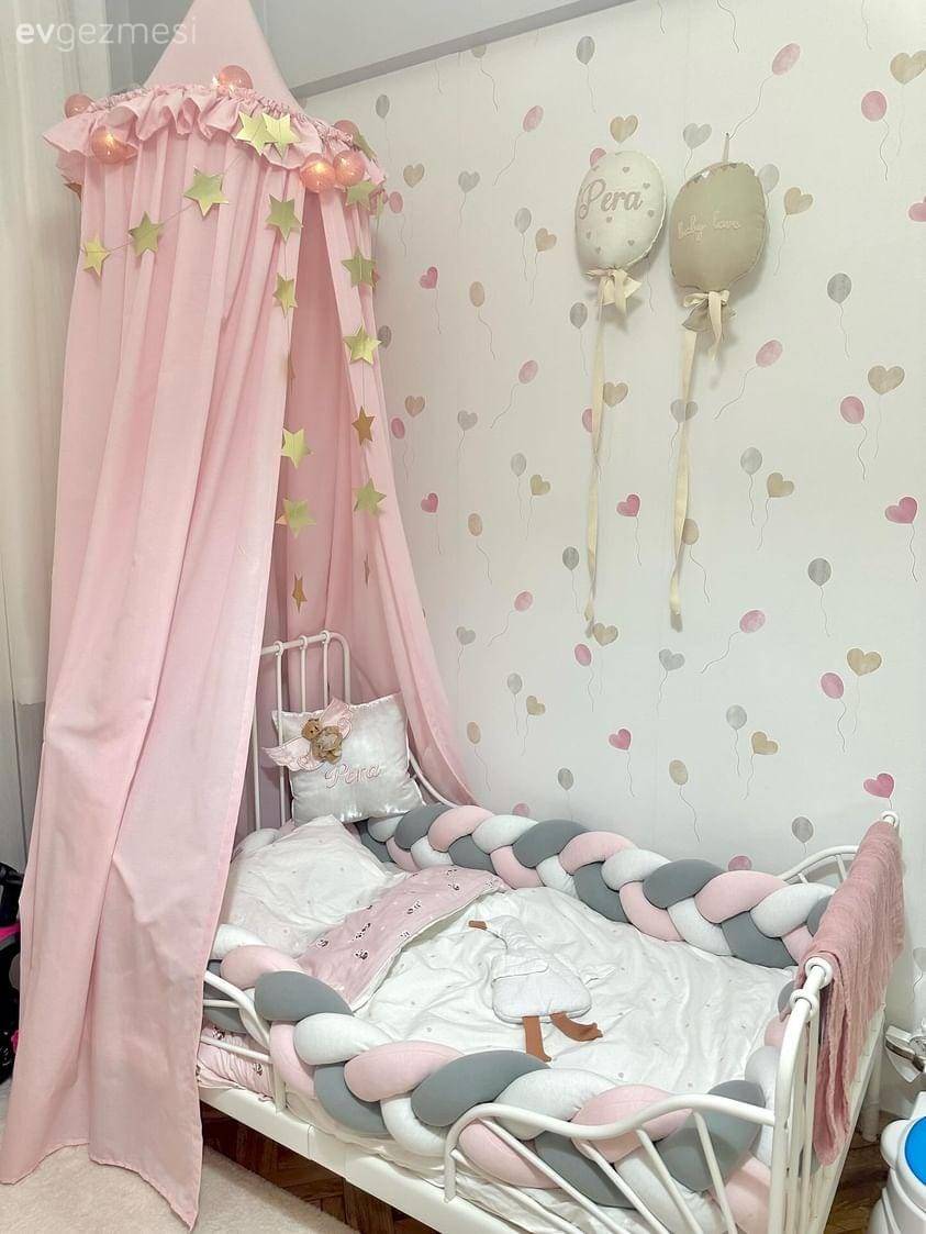 Ev Gezmesi: İskandinav Ferahlığına Özenmiş Bir Dekor!