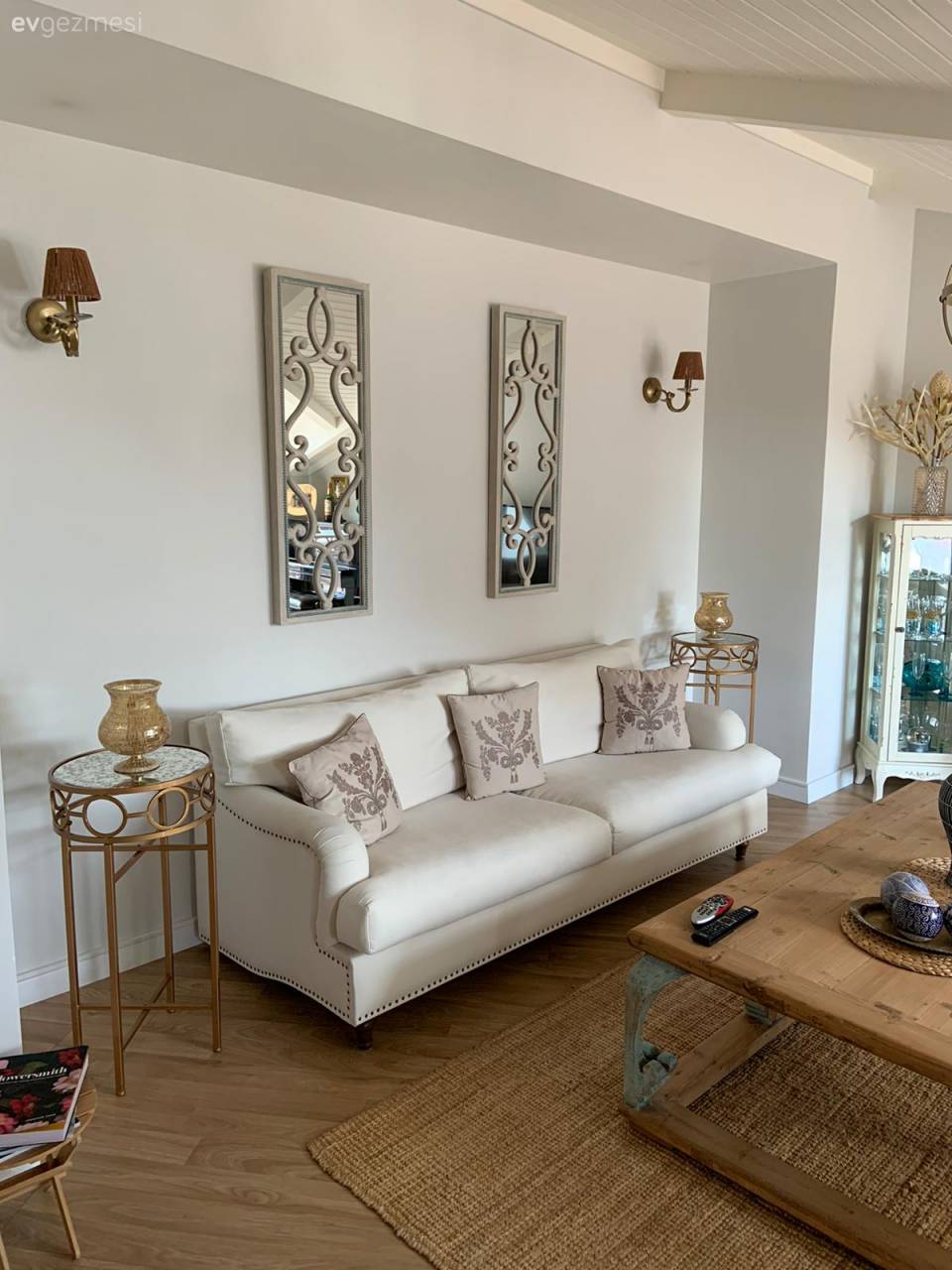 Bu İstanbul Evinin Her Odasına Sahibinin Sanatçı Ruhu Sinmiş