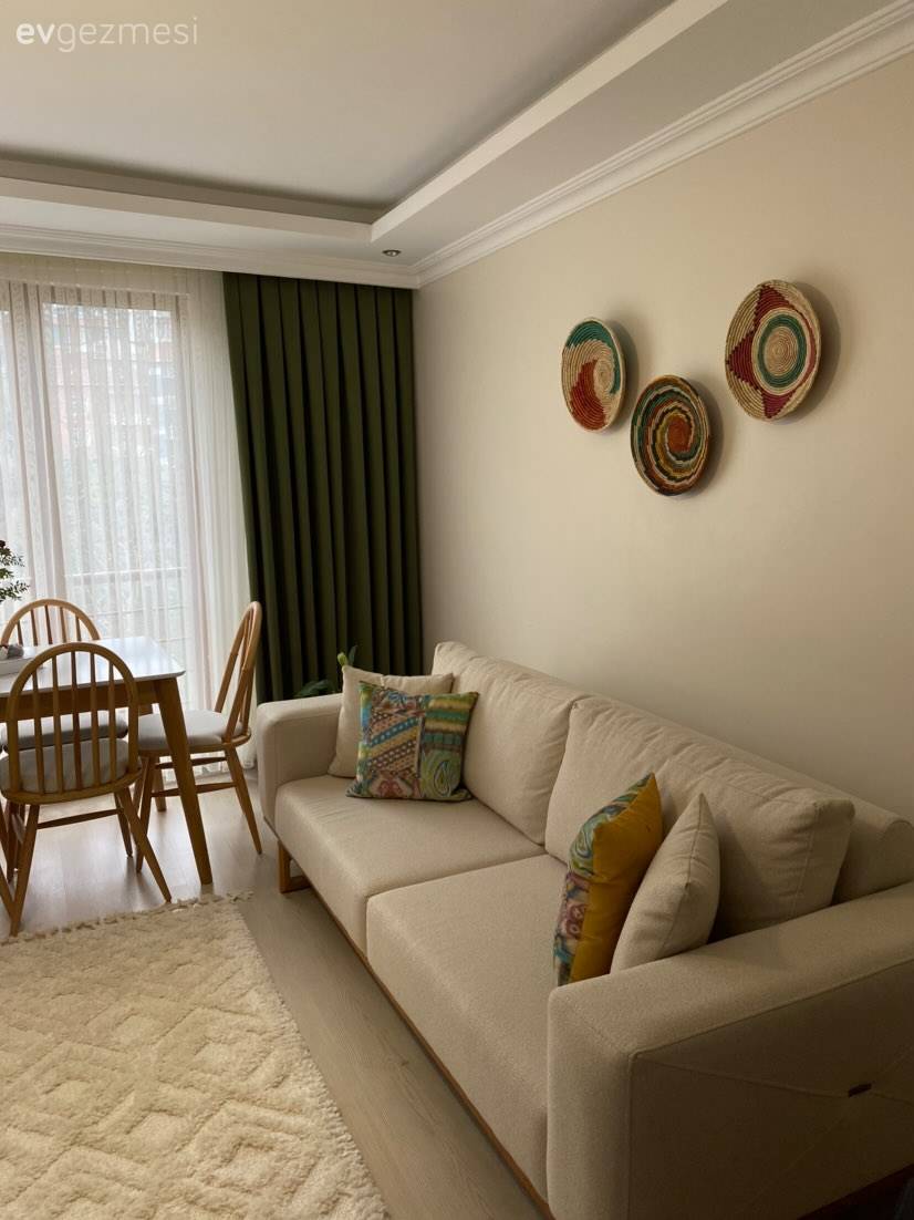 Bu İstanbul Evi Lüksten Uzak Sıcaklığa Yakın