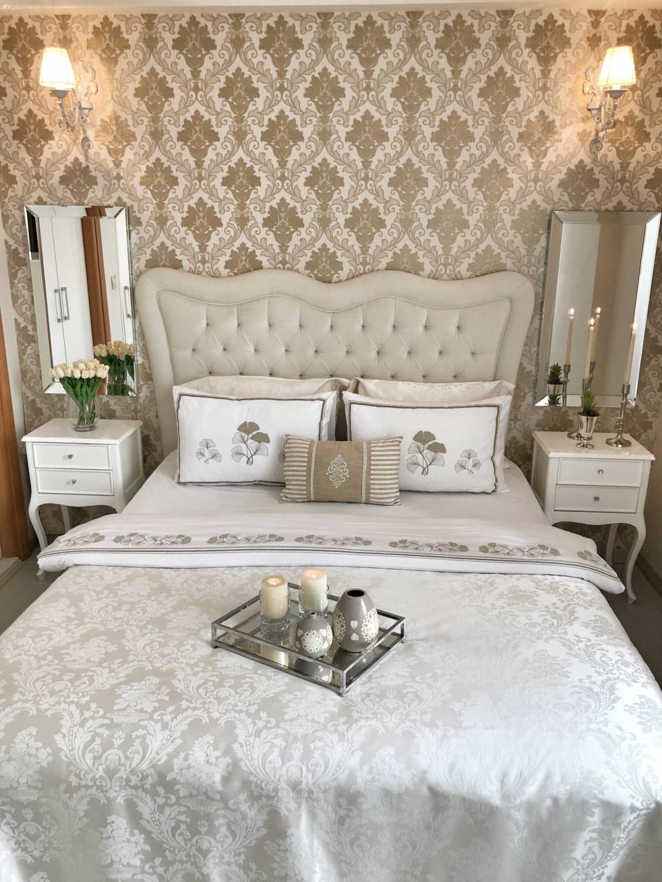 Ev Gezmesi: Nötr Renklerin Ferahlığına Sıcaklığı Da İliştiren Bir Dekor