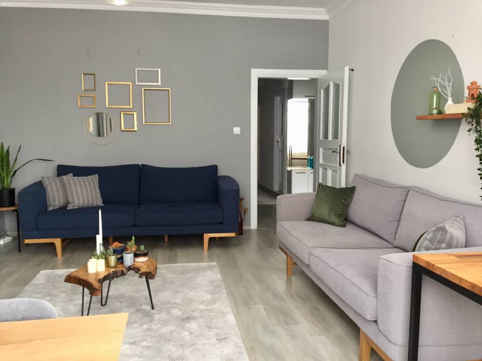 Bu Keyifli Evin Kendine Has Bir Tavrı Var!