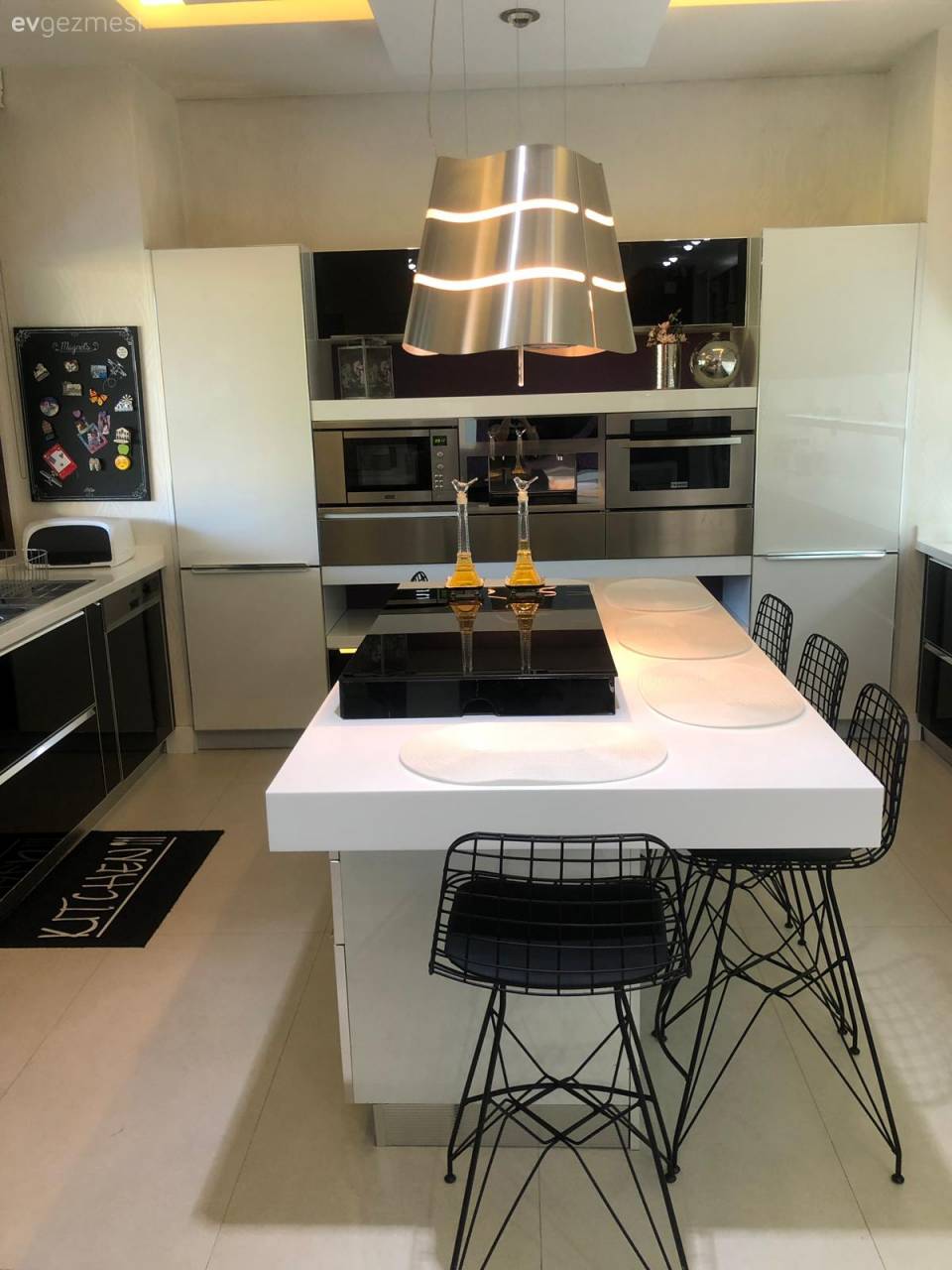 Klasik Şıklığın Asil Tasarımlarla Buluştuğu Dubleks Bir Daire-II