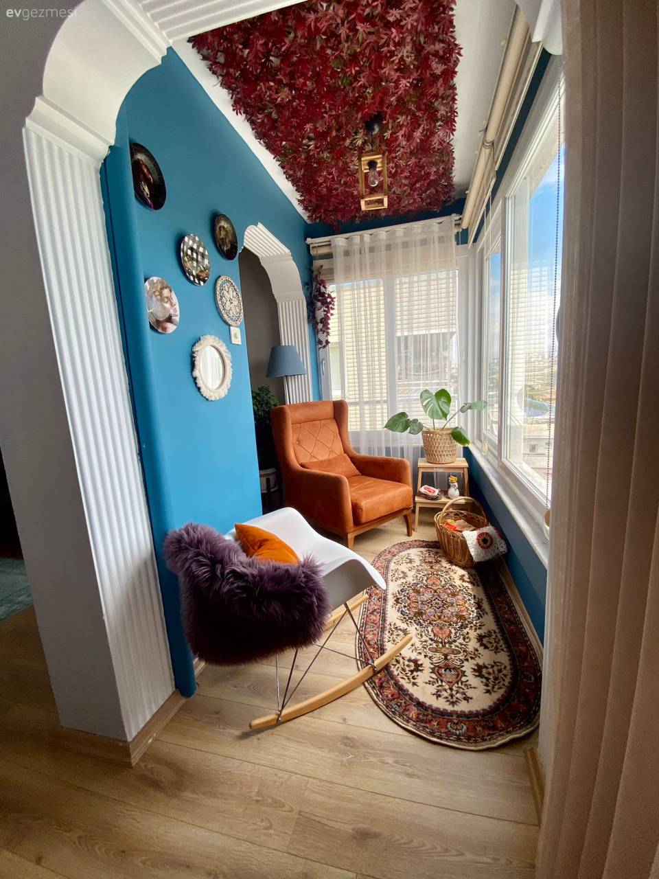 Modern Stile Rustik Detayları Katan Bu İzmir Evi Alabildiğine Doğal