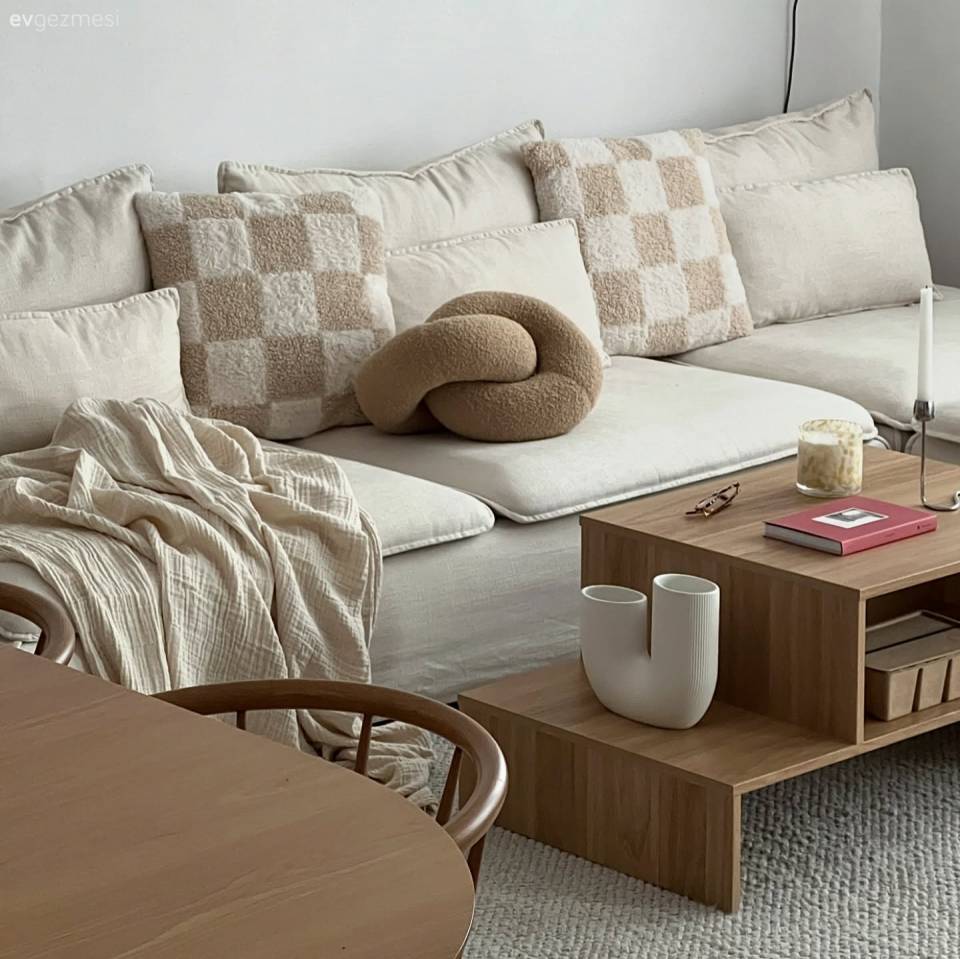 Bu Minimal Salonda Hem Ferahlık Var Hem Keyif