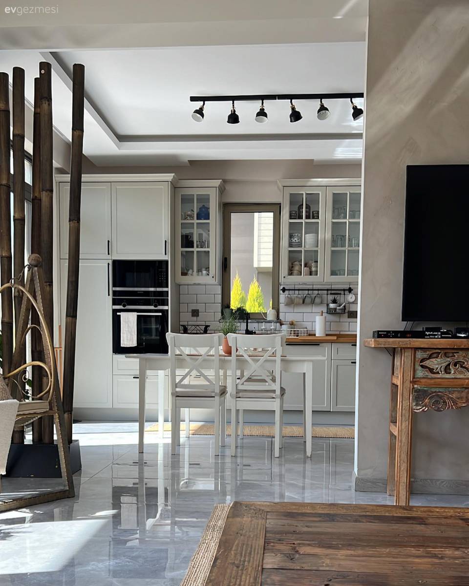 Bu Muğla Evi İskandinav Stilin Etinden de Sütünden de Yararlanmış!