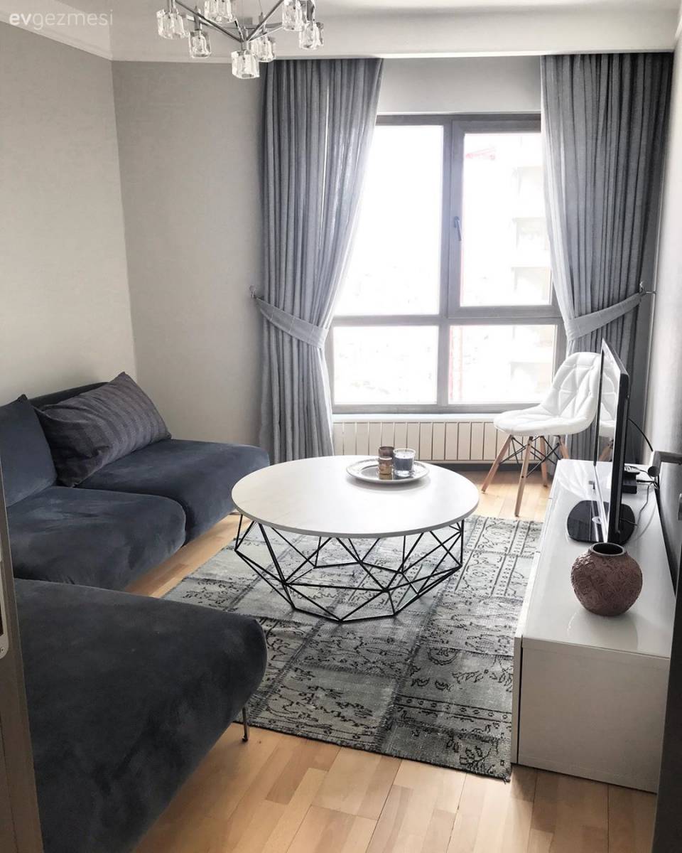 Zıt Kutupları Ortak Noktada Buluşturan Bir Mimar Evi