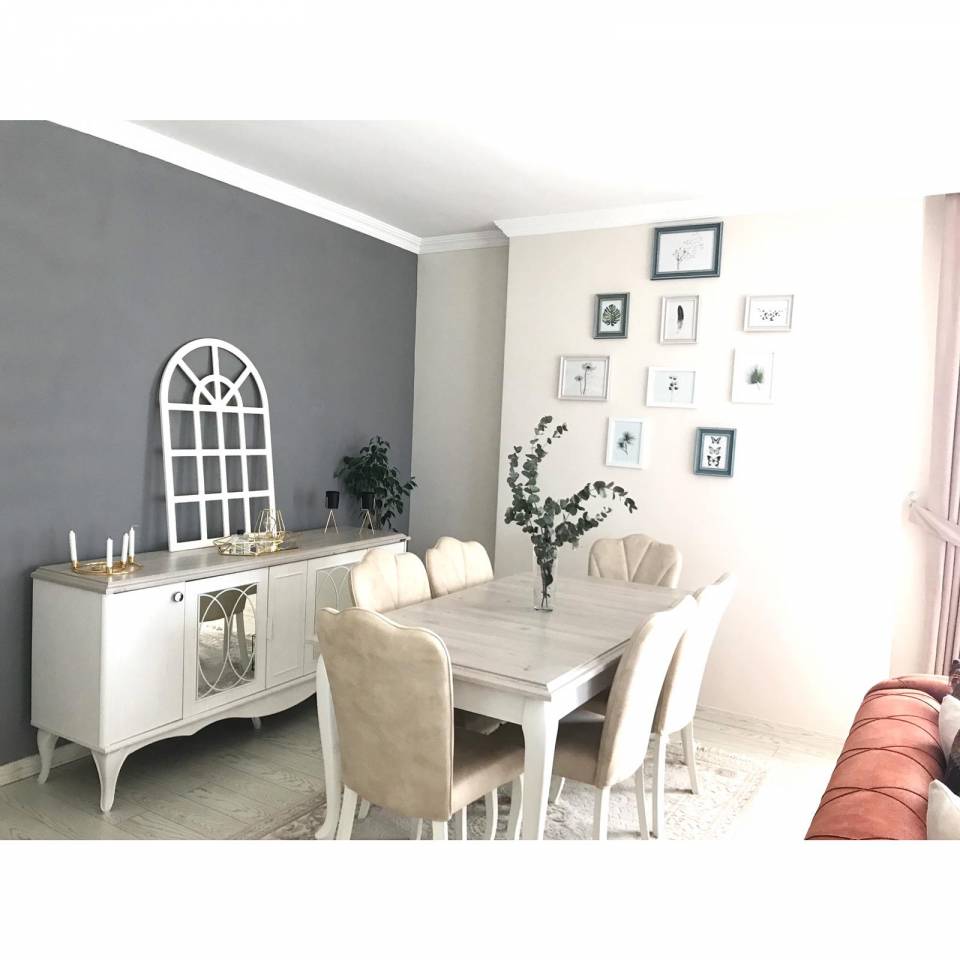 Bu Trabzon Evi Güneşten Aldığı İlhamı Renklere Yansıtmış!