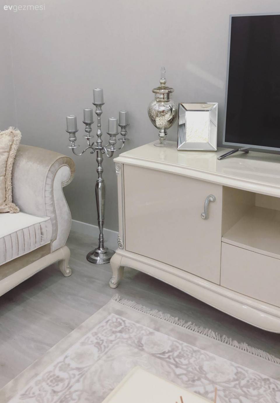 Ferahlığın Her Alana Yayıldığı Bir İstanbul Evi