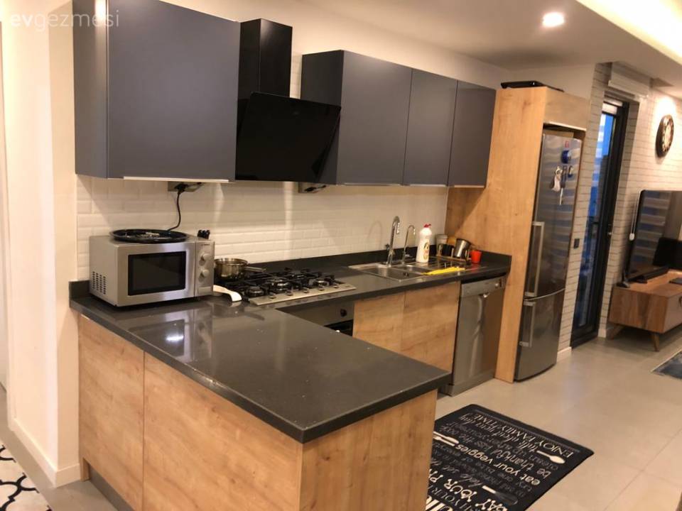 Ev Gezmesi: Modern Stile Kucak Açmış Bir Adana Evi