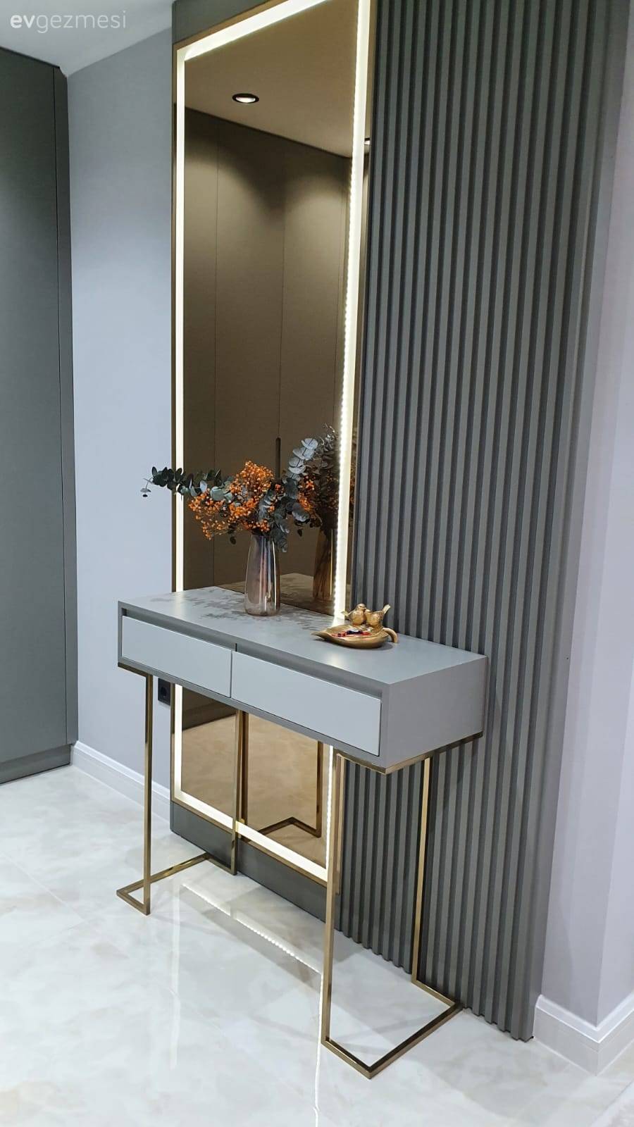 Bu Antalya Evinde Modern Stil Canlı Vurgularla Albeni Kazanmış