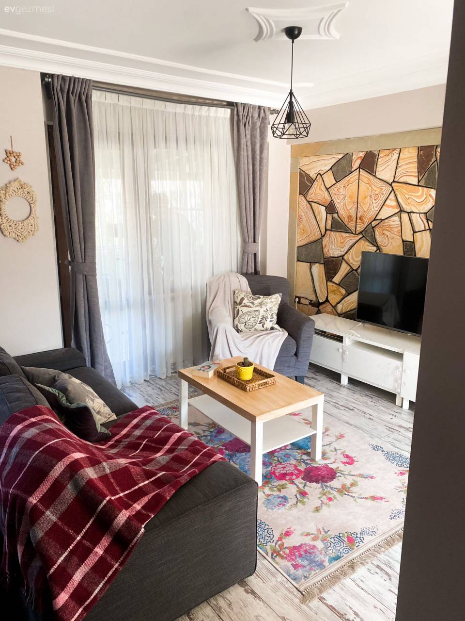 Bu Kocaeli Evi Gün Işığının Eksikliğini Nasıl Kapatacağını İyi Bilmiş!