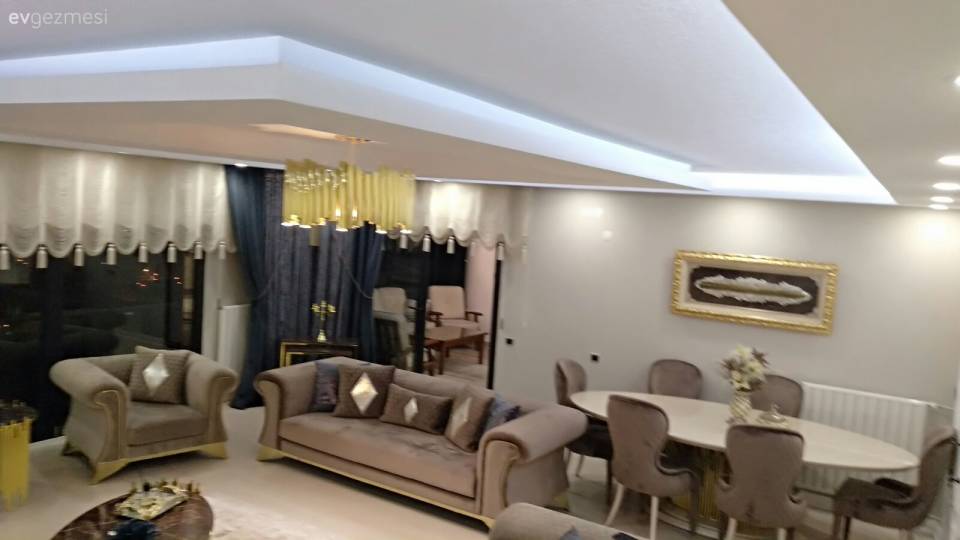 Bu Samsun Evinin Bir Tarafı İhtişam Diyor Diğeri de Nostalji