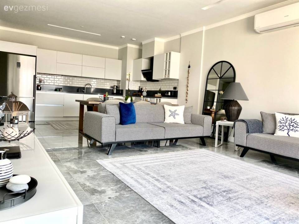 Bu Kuşadası Evi Sakin Yaşama Kolayca Adapte Olmuş