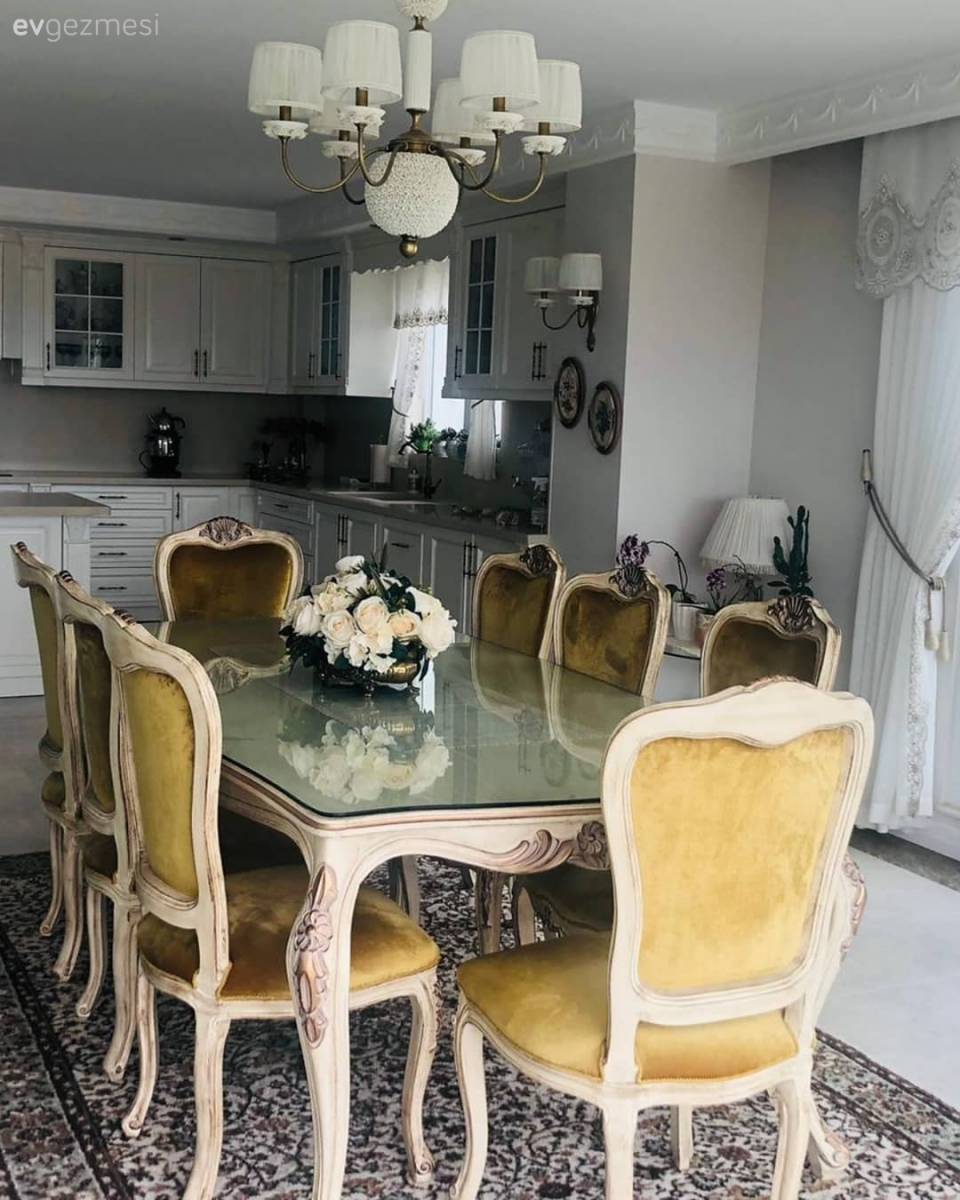 Samsun'dan Üç Katlı Lüks Villa: Hem İhtişamlı Hem Romantik