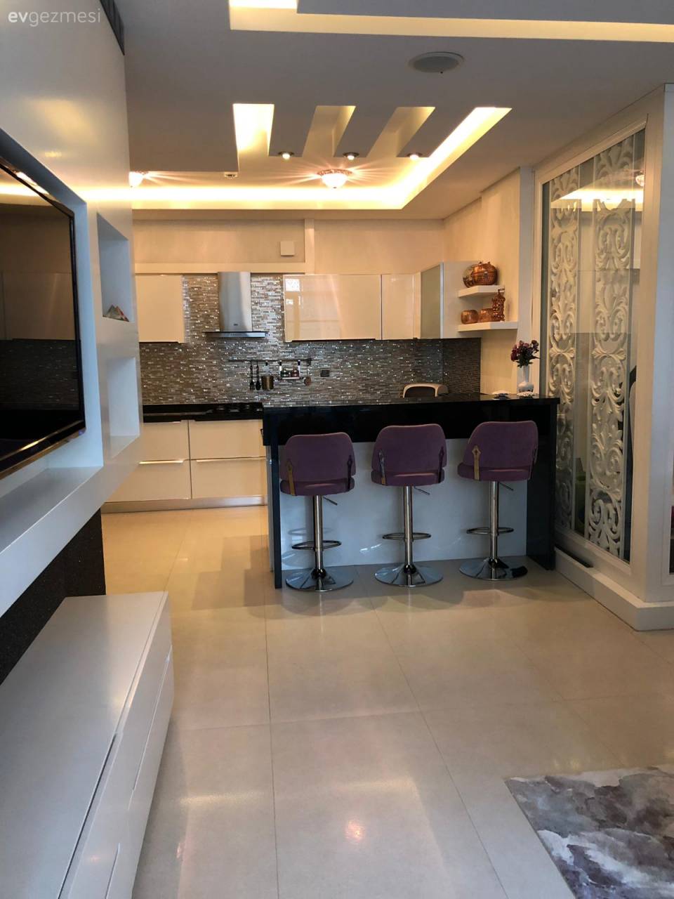 Klasik Şıklığın Asil Tasarımlarla Buluştuğu Dubleks Bir Daire-I