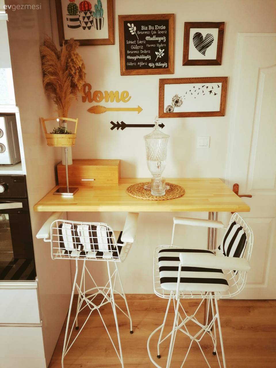 Öncesi&Sonrası: Modern Rustik Sıcaklığa Kavuşan Antalya Mutfağı