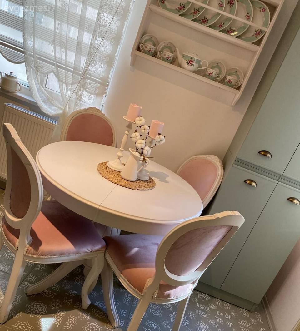 Komple Değişen Bu Mutfağın Sonrası Şahane!