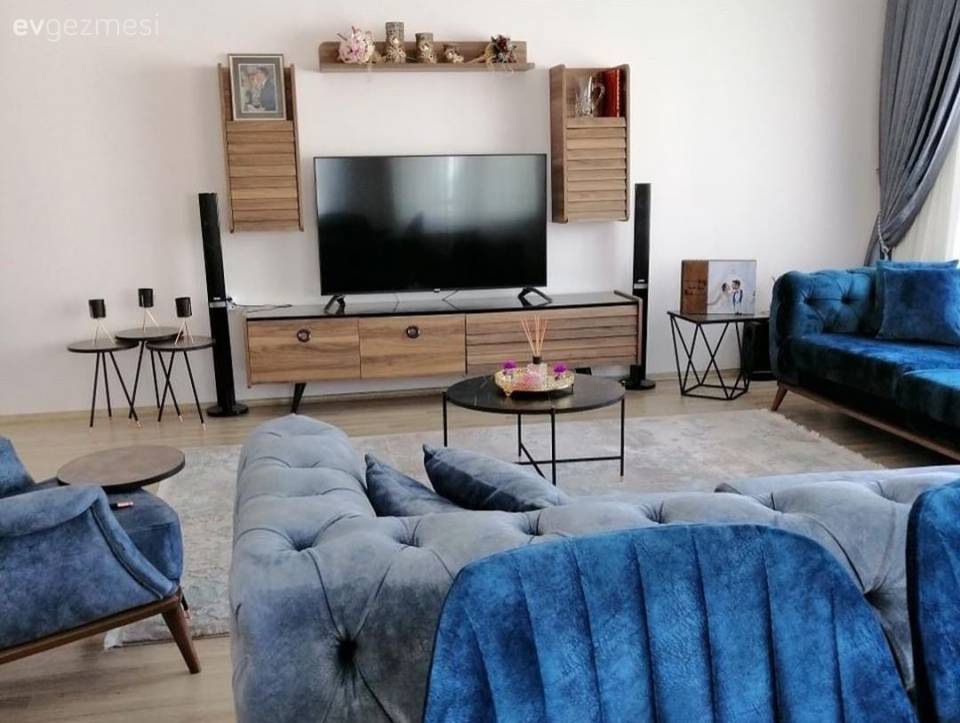 Ev Gezmesi: Pozitifliğini Maviden Alan Bir Dekor