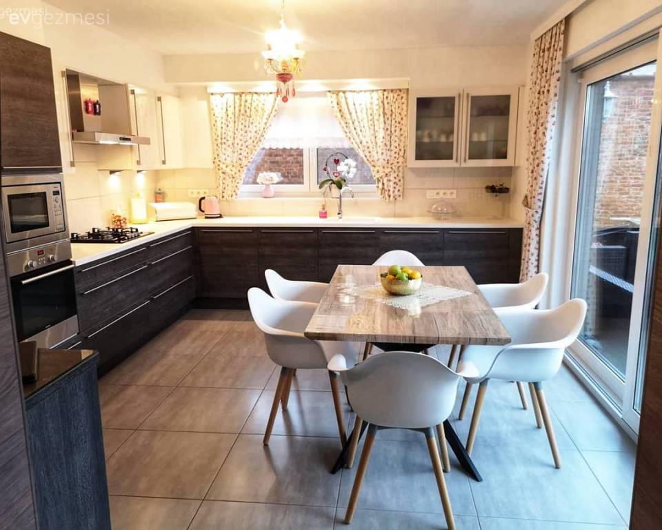 Bu Evin Keyifli Ambiyansında Farklı Stillerin Etkisi Var!