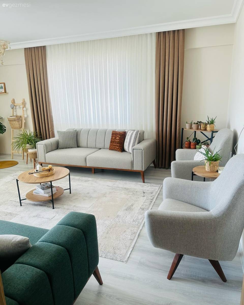 Bu Konya Evinde Balkondan Salona Her Yer Pek Neşeli!