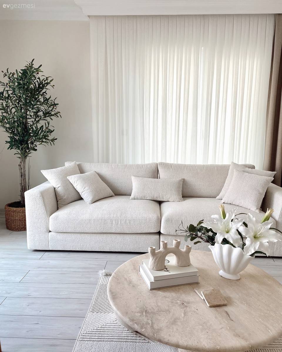 Beyazla Kuşanmış Bu Evde İskandinav Etkisi Fazla