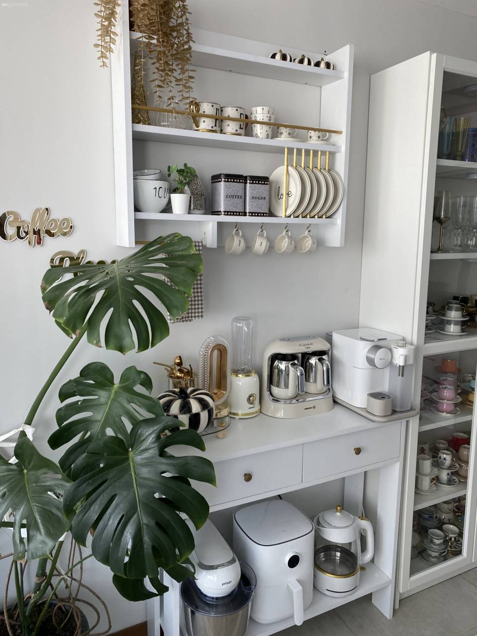 Bu Evde Modern Stile Ev Sahibi Kendi Yorumunu Katmış