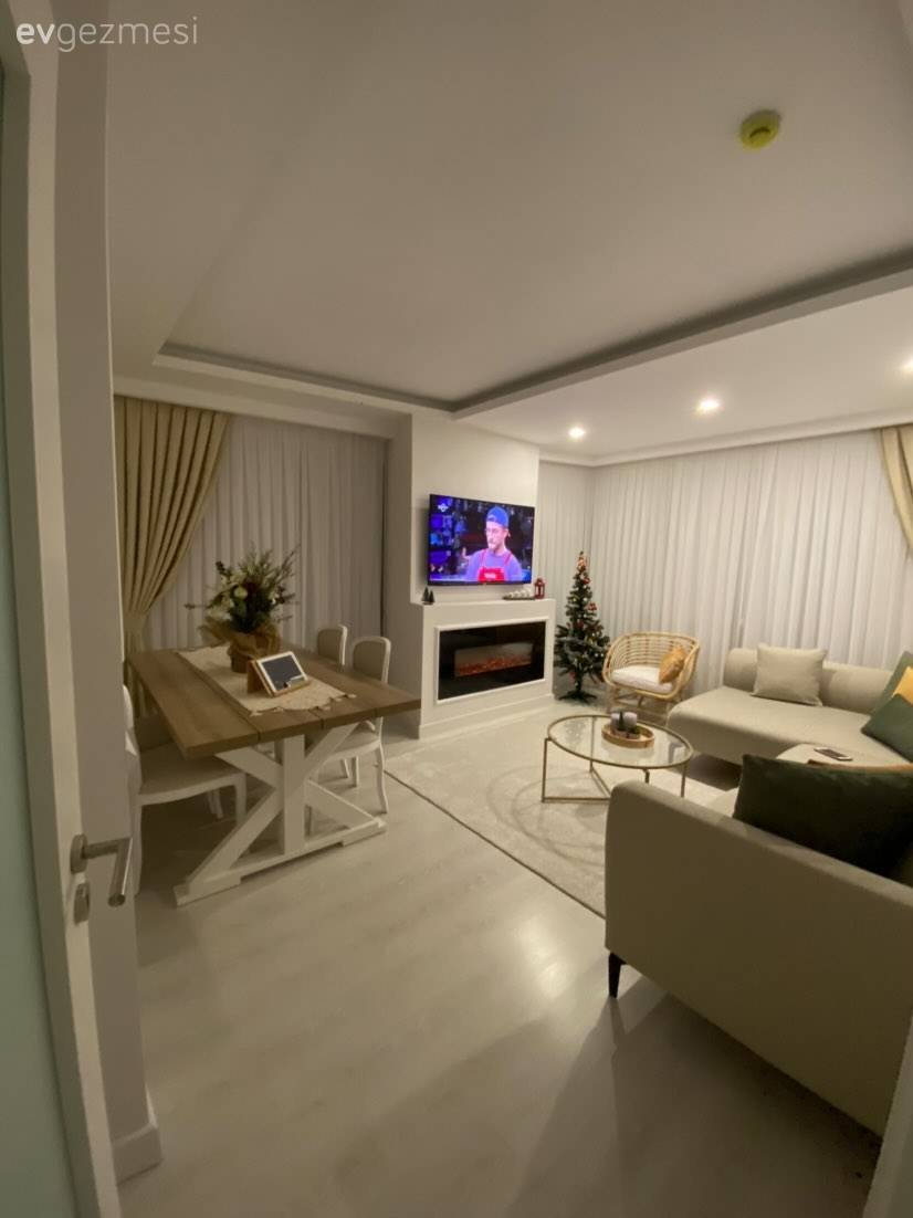 Bu Dikdörtgen Salonun Yerleşim Düzeni Oldukça Verimli!