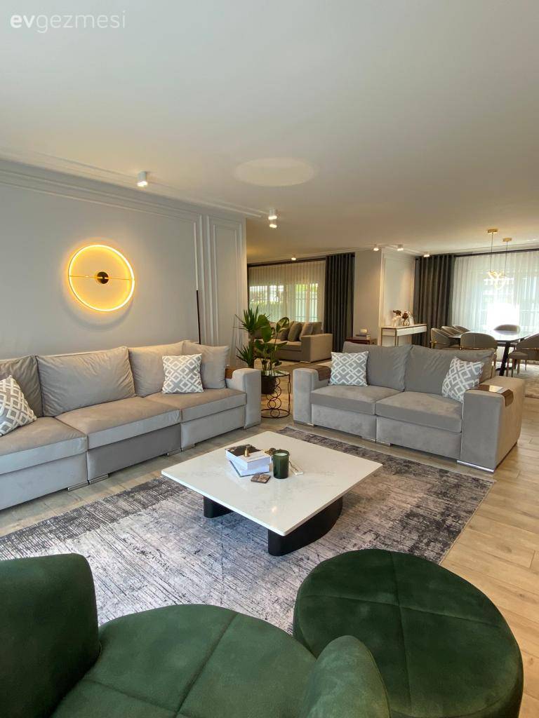 Bu Dubleks Evde Özel Yapım Tasarımlar Dekorun Albenisi Arttırmış