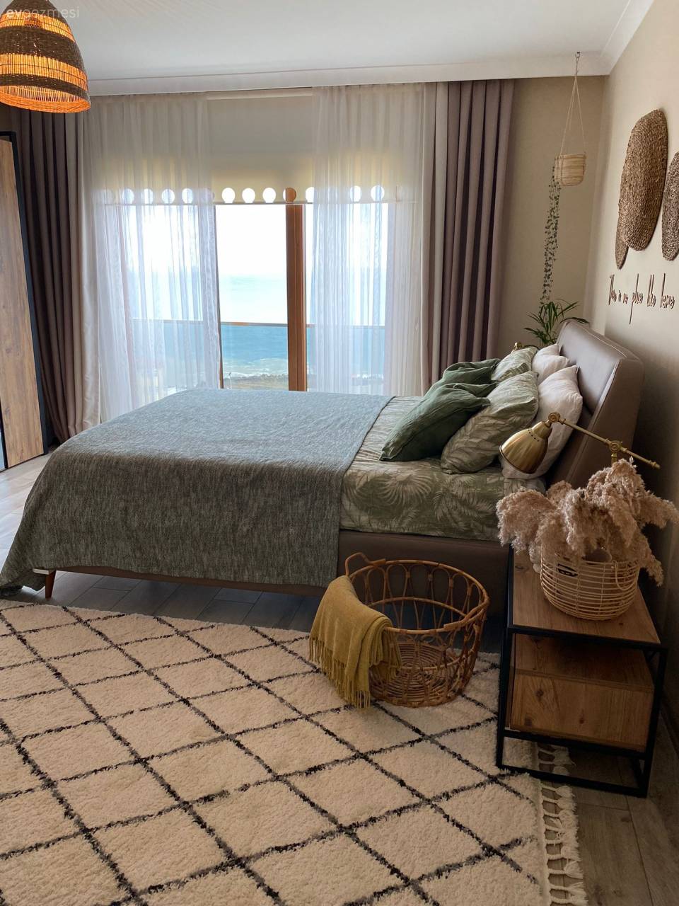 Bu Trabzon Evi Her Odasında Konforu ve Sıcaklığı Sağlayabilmiş