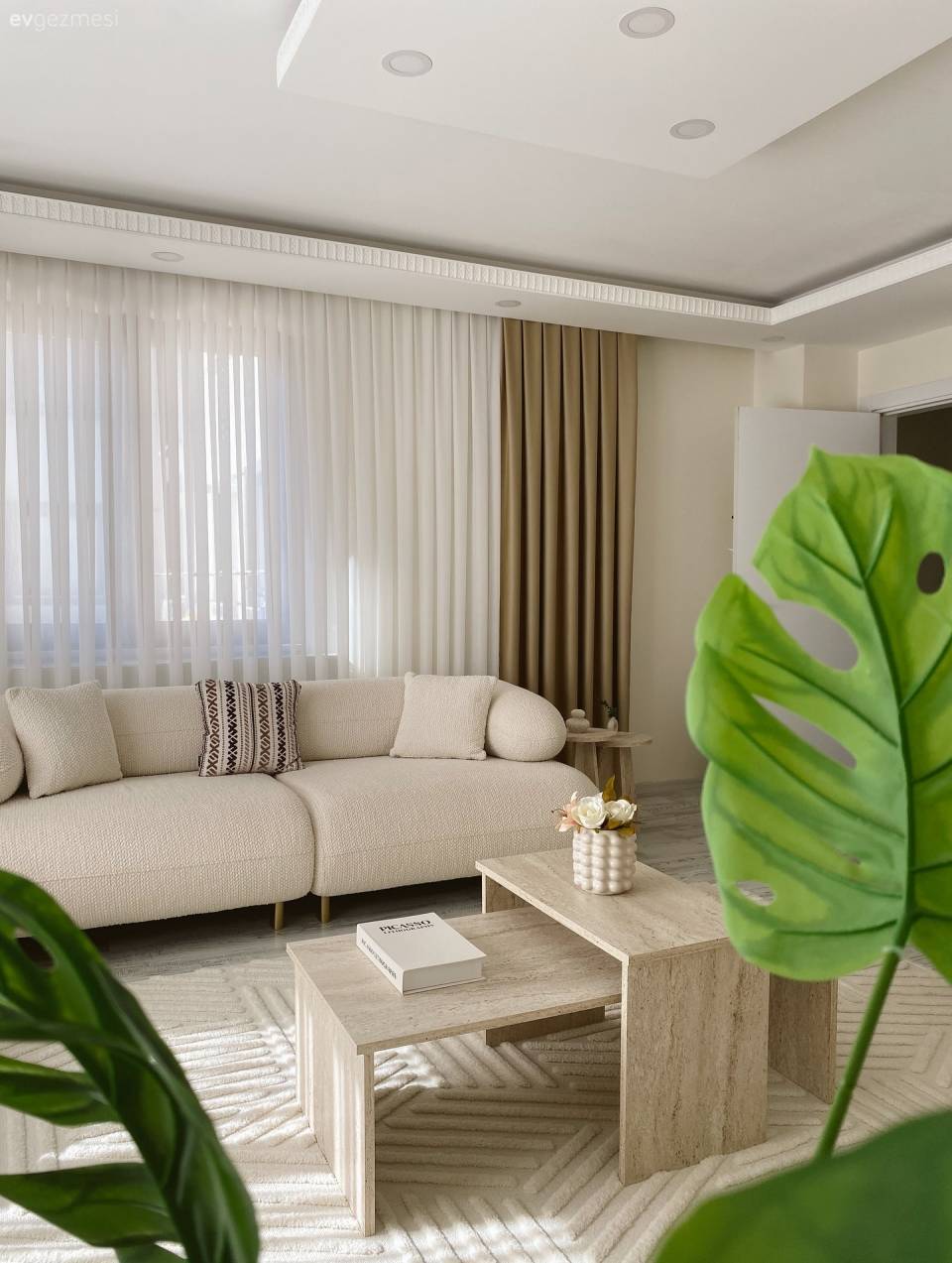 Bu İstanbul Evinde Ferahlık ve Konfor Oldukça Önemli