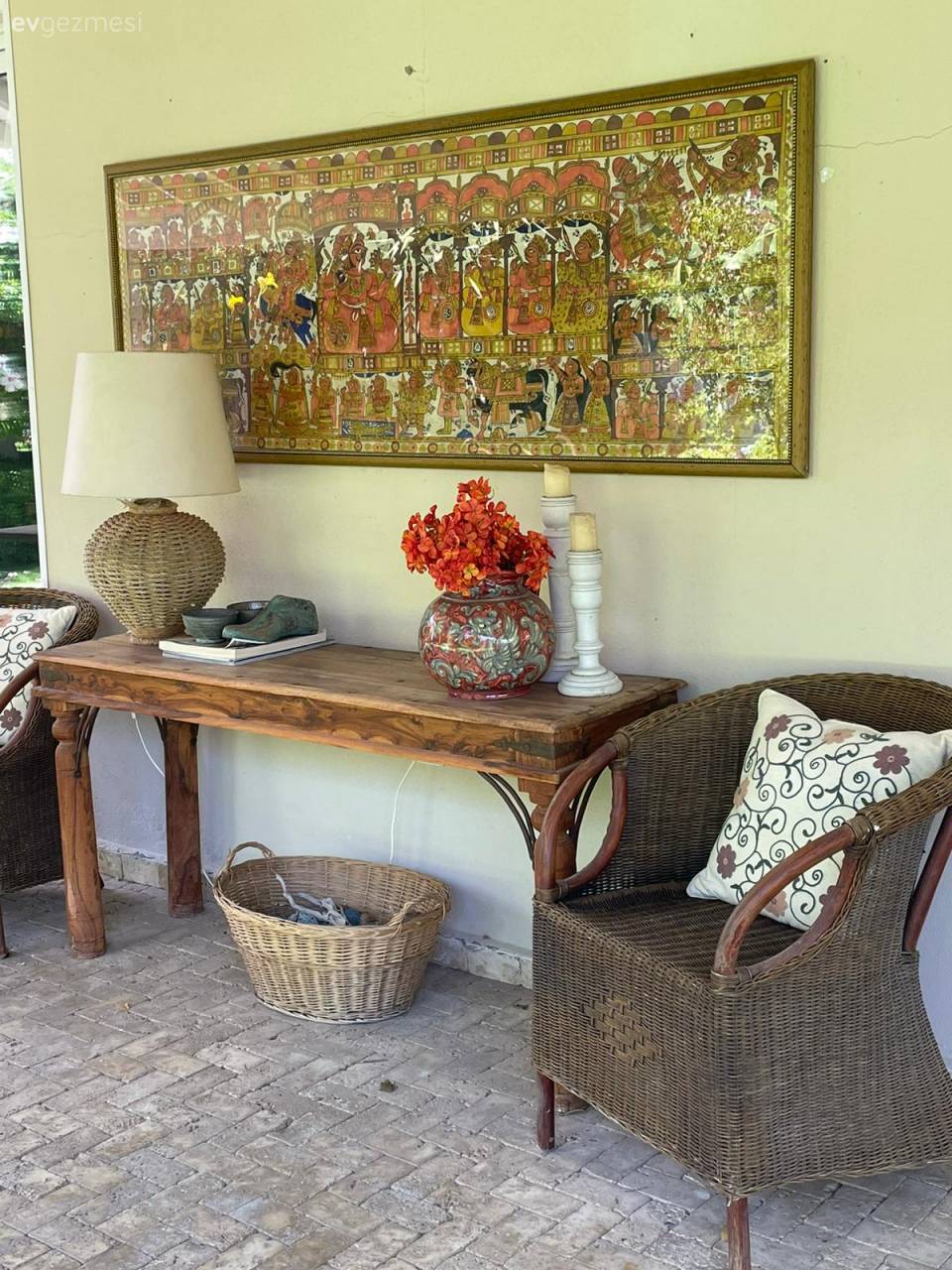 Bu Çeşme Yazlığında Zarafet ve Keyif Seviyesi Eş Değer Şekilde