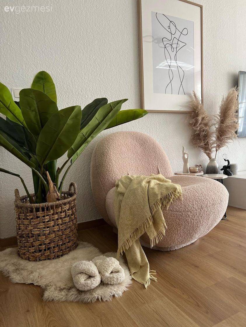 Bu Konforlu Evde Modern Stilin Arasına Bir Tutam Rustik Karışmış!