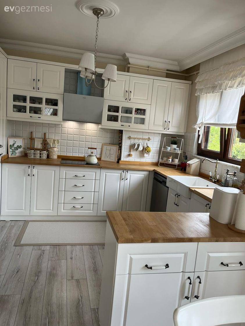 Bu İstanbul Mutfağında Samimiyet ve Ferahlık Dozu Tam Kıvamında