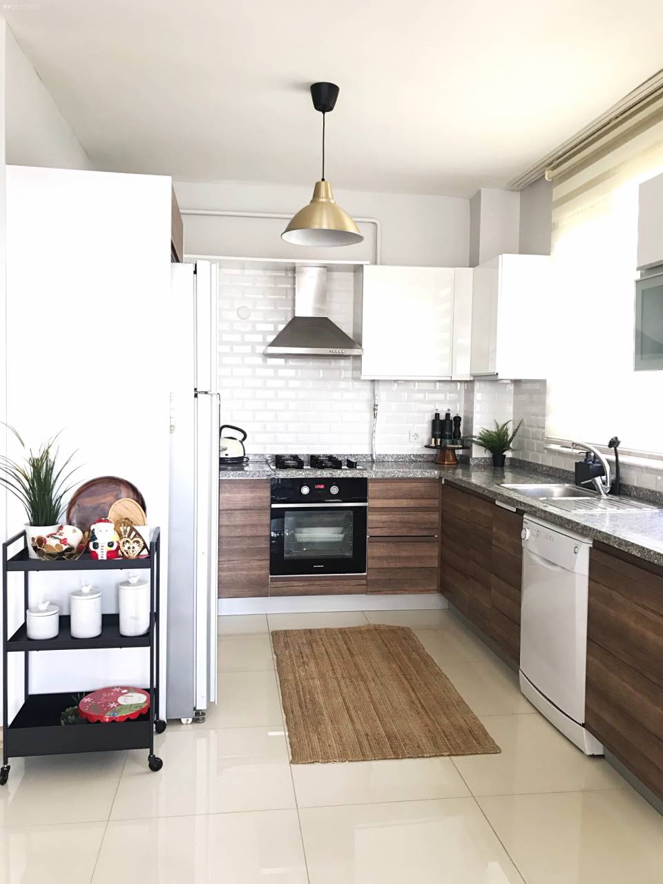 Bu Minimalist Evde Ortama Sıcaklık Katan Detaylar Unutulmamış