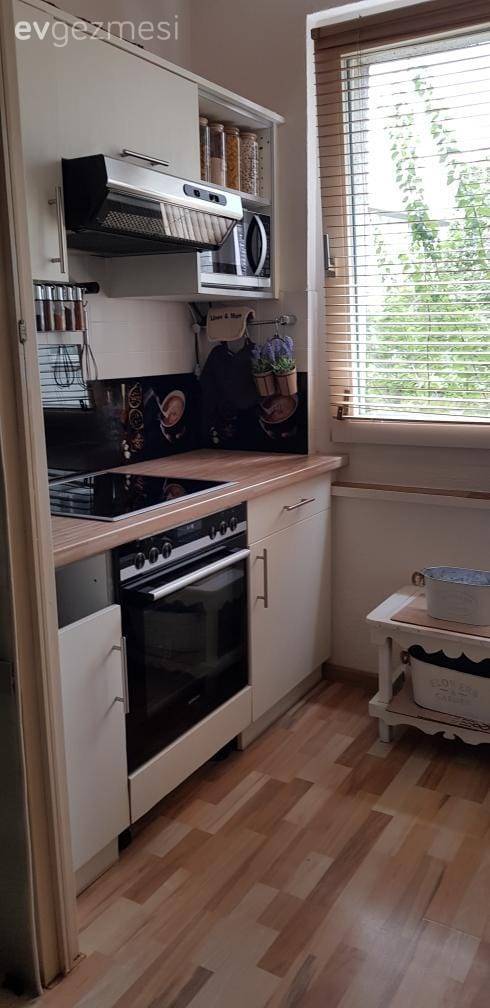 Bu 50 M2 Evde Alana Uygun Parçalar Kullanmaya Özen Gösterilmiş