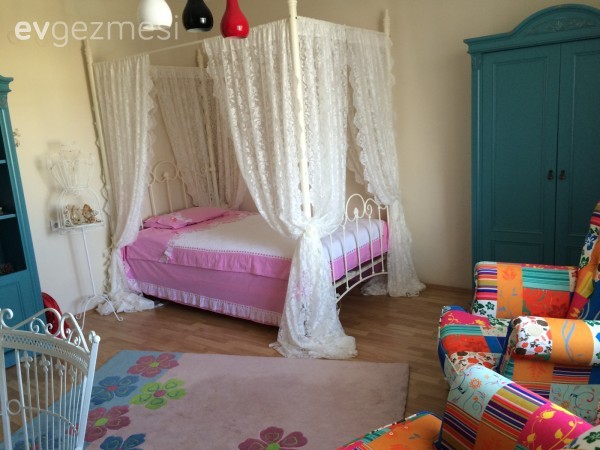 Oturma odasından çocuk odasına dönüşüm ve salon yenileme çalışmamız!