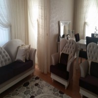 Dekorasyonu henüz bitmemiş salonum için yardim