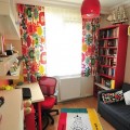 Fadime hanımın enerjik renklerle döşenmiş cıvıl cıvıl evi..