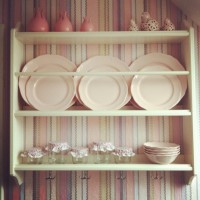 Ebru Hanım'ın her köşesi güzel değerlendirilmiş iç açıcı evi..