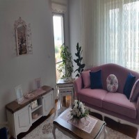 Serpil Hanım'ın yeni döşediği salonu